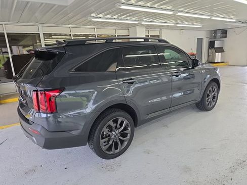 Certified 2023 Kia Sorento X-Line EX AWD/4WD image 6