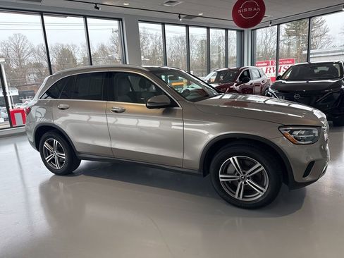 Used 2020 Mercedes-Benz GLC 300 4MATIC image 16