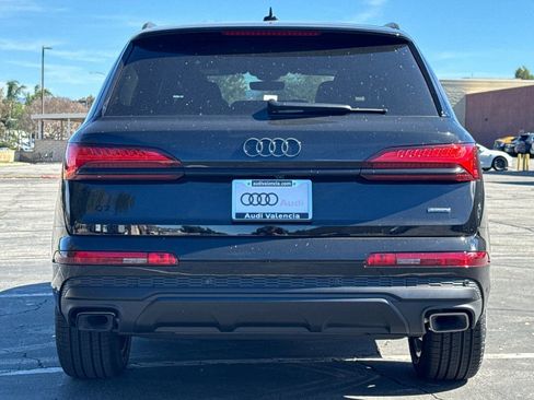 New 2026 Audi Q7 2.0T Premium image 5