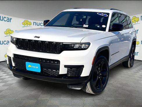 Used 2021 Jeep Grand Cherokee L Laredo image 3