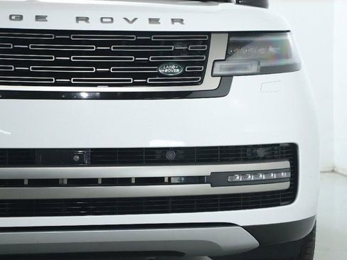 Used 2024 Land Rover Range Rover SE AWD/4WD image 41
