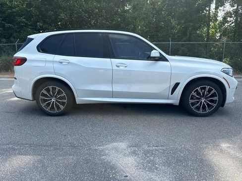 Used 2020 BMW X5 xDrive40i w/ M Sport Package AWD/4WD image 4
