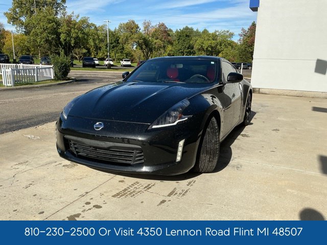 Used 2013 Nissan 370Z Coupe w/ Sport Pkg RWD image 3