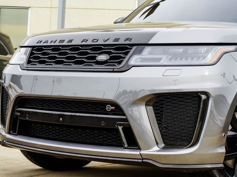 Used 2020 Land Rover Range Rover Sport SVR AWD/4WD image 2