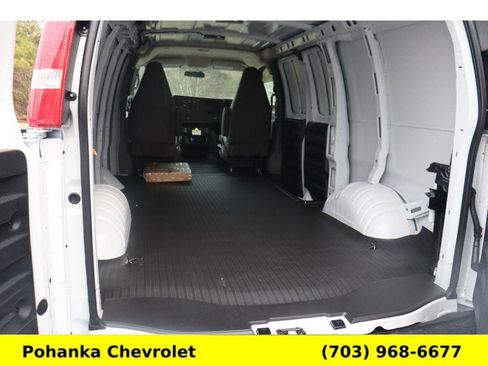 New 2026 Chevrolet Express 3500 image 18