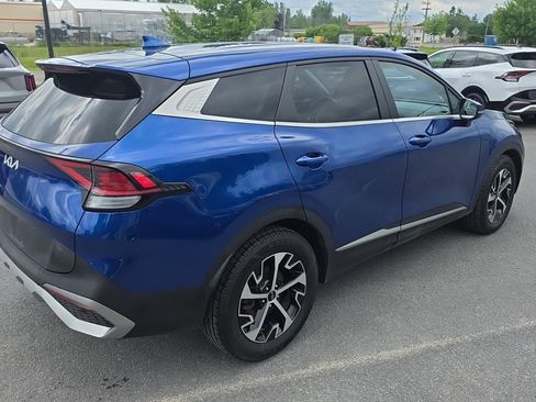 Certified 2023 Kia Sportage EX FWD image 8