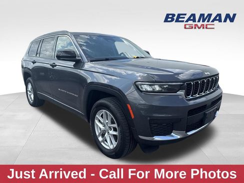 Used 2022 Jeep Grand Cherokee L Laredo w/ Luxury Tech Group I AWD/4WD image 1