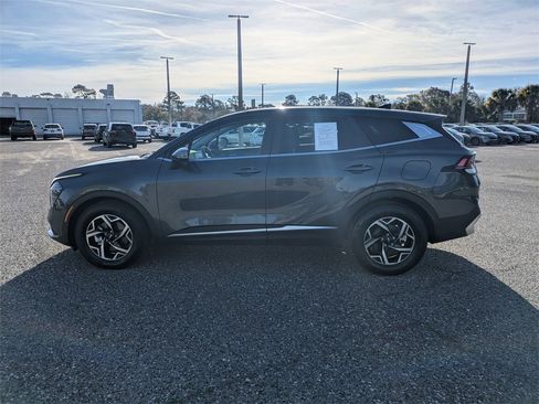 Used 2024 Kia Sportage LX image 6