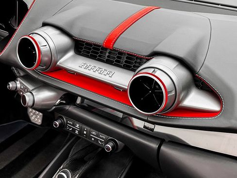 Certified 2021 Ferrari 812 GTS RWD image 18