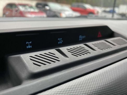 Used 2022 Ford Bronco Black Diamond image 34