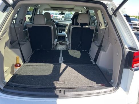 Used 2021 Volkswagen Atlas SEL image 10