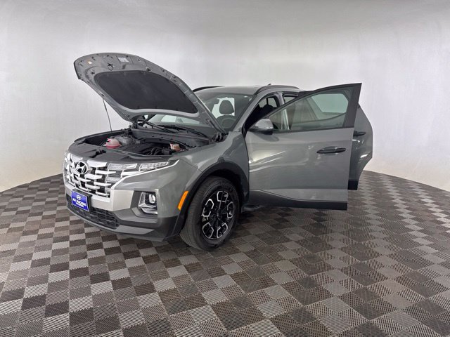 Certified 2023 Hyundai Santa Cruz SEL w/ Activity Package AWD/4WD image 13