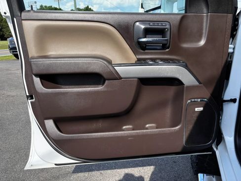Used 2019 Chevrolet Silverado 2500 LTZ w/ Duramax Plus Package AWD/4WD image 14