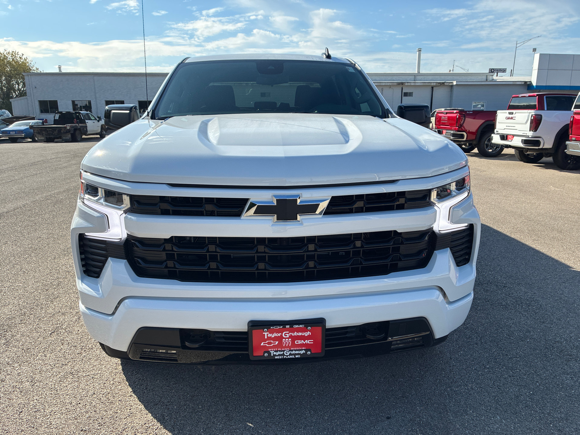 New 2026 Chevrolet Silverado 1500 RST w/ RST Select Package AWD/4WD image 3