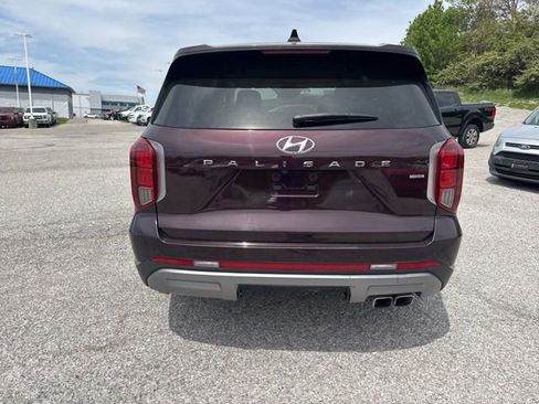 Used 2023 Hyundai Palisade SEL AWD/4WD image 5