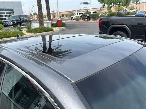 Used 2018 Toyota Camry XLE w/ Audio Package image 5