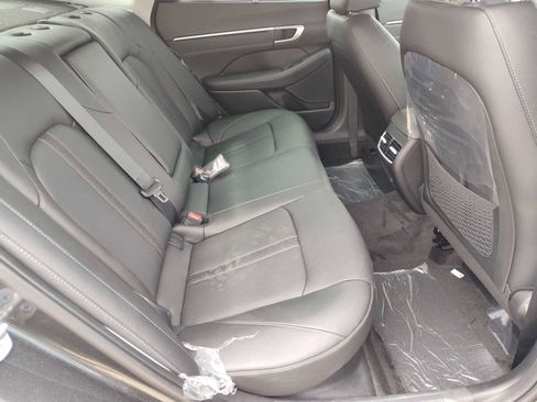 New 2025 Hyundai Sonata Limited image 18