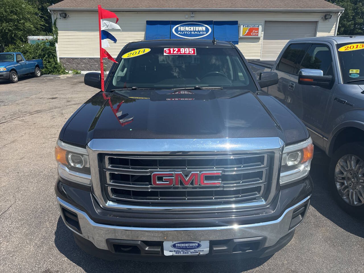 Used 2014 GMC Sierra 1500 SLE w/ SLE Convenience Package AWD/4WD image 3