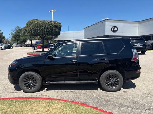 Certified 2023 Lexus GX 460 Premium AWD/4WD image 2