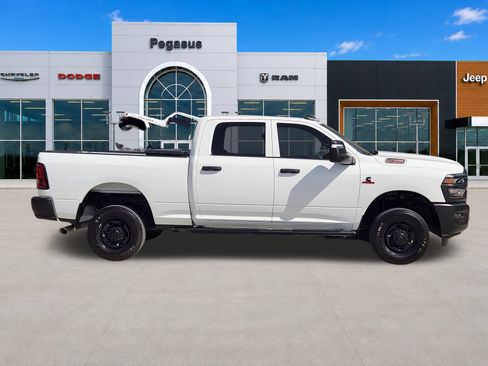 Used 2025 RAM 2500 Tradesman AWD/4WD image 7