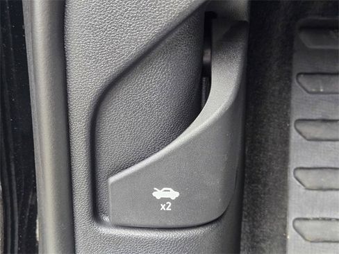 New 2025 Honda Prologue EX image 15