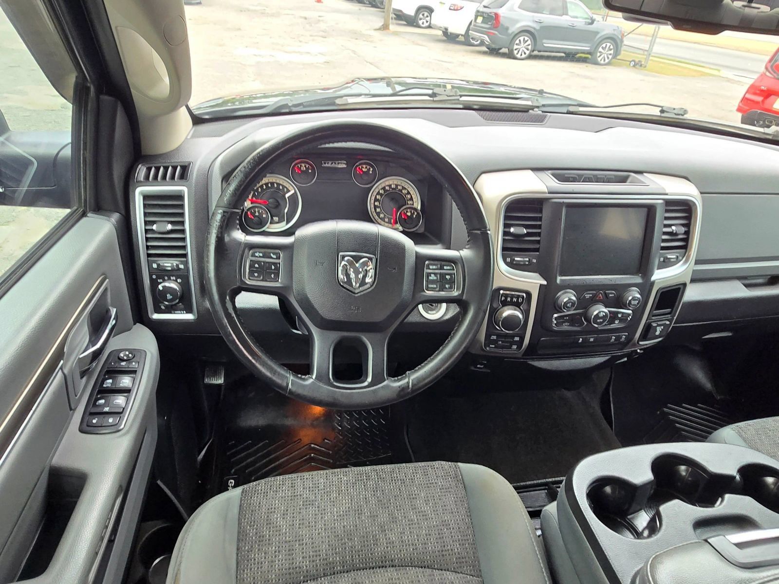 Used 2017 RAM 1500 Big Horn AWD/4WD image 5
