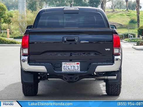 Used 2022 Toyota Tacoma SR5 image 10