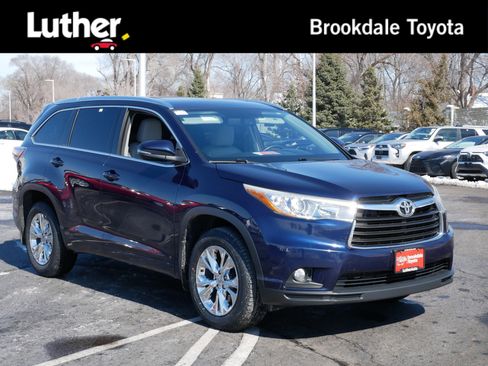 Used 2015 Toyota Highlander XLE image 1