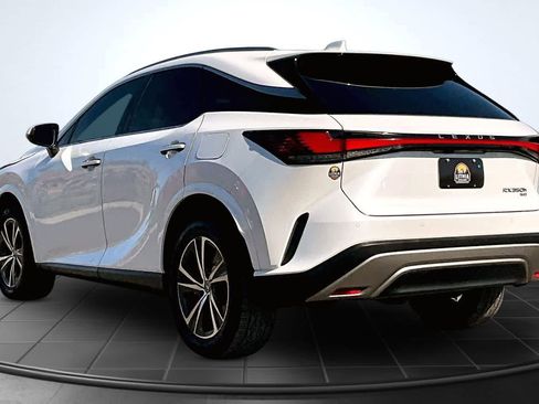 Used 2023 Lexus RX 350h w/ Accessory Package (Z1) AWD/4WD image 4