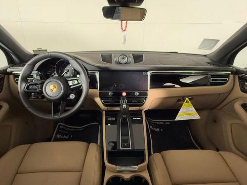 New 2026 Porsche Macan Turbo image 20