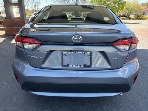 Used 2022 Toyota Corolla LE FWD image 6