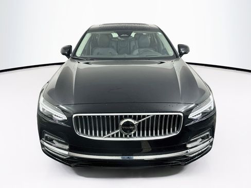 Used 2025 Volvo S90 B6 Ultra w/ Lounge Package AWD/4WD image 2
