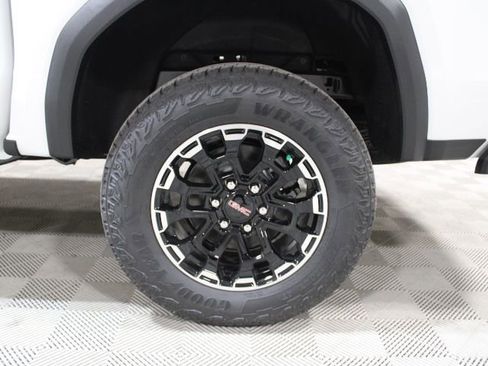 New 2026 GMC Canyon AT4 w/ Technology Plus Package image 42