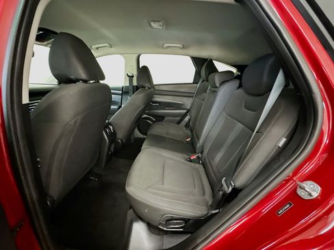 Used 2025 Hyundai Tucson SEL AWD/4WD image 29