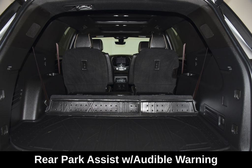 Used 2022 Chevrolet Traverse Premier w/ LPO, Floor Liner Package AWD/4WD image 33