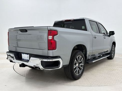 Used 2025 Chevrolet Silverado 1500 LT w/ Z71 Off-Road Package AWD/4WD image 9