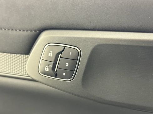 Used 2025 Ford Ranger Raptor AWD/4WD image 33