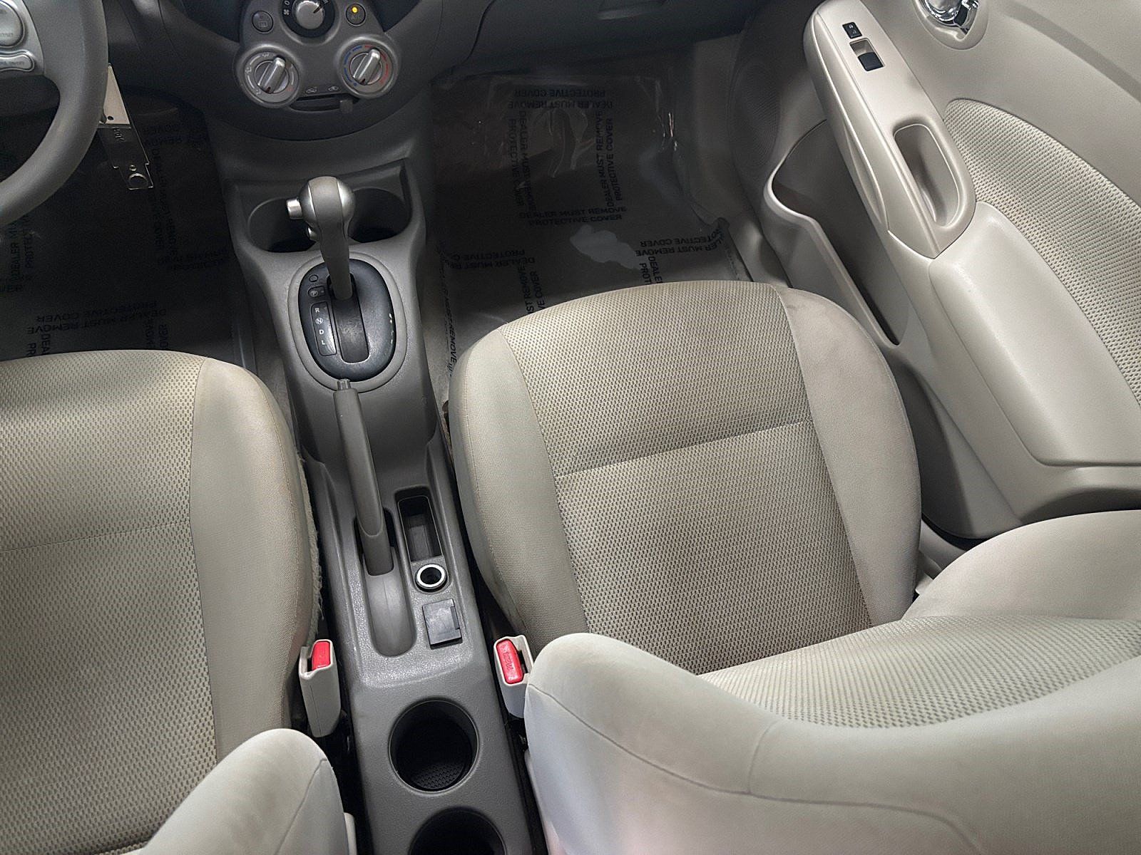 Used 2012 Nissan Versa FWD image 20