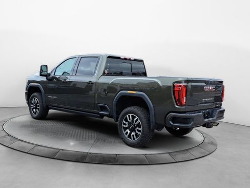 Used 2022 GMC Sierra 2500 AT4 w/ AT4 Premium Plus Package AWD/4WD image 5
