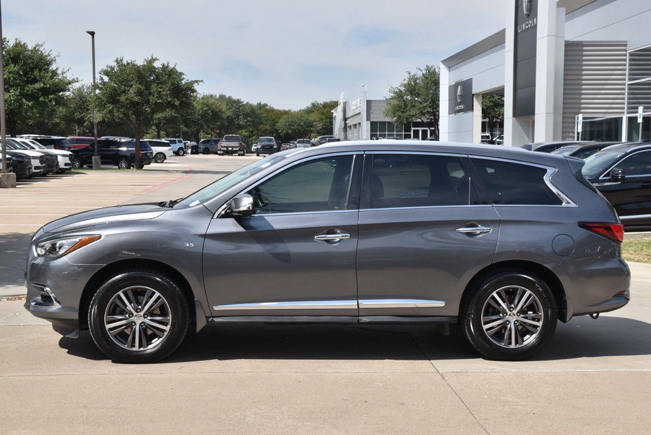 Used 2019 INFINITI QX60 Luxe w/ Essential Package FWD image 12