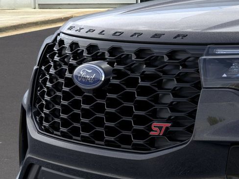 New 2026 Ford Explorer ST image 17
