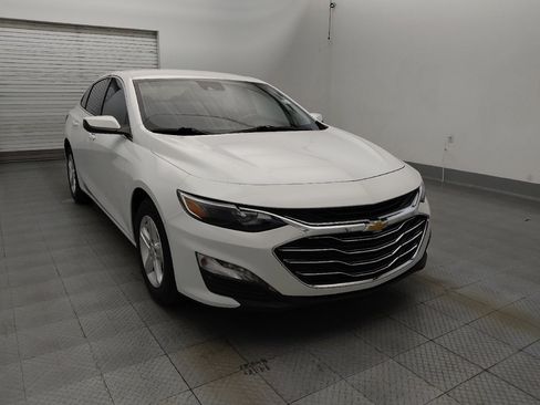Used 2023 Chevrolet Malibu LT FWD image 13