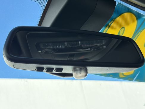 Used 2014 BMW 550i xDrive Sedan image 19