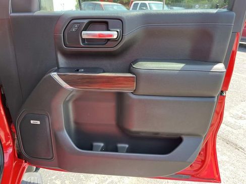 Used 2019 GMC Sierra 1500 SLT w/ SLT Premium Plus Package AWD/4WD image 24
