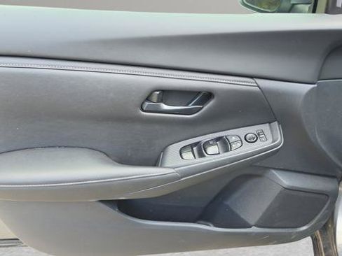 Certified 2025 Nissan Sentra S FWD image 31