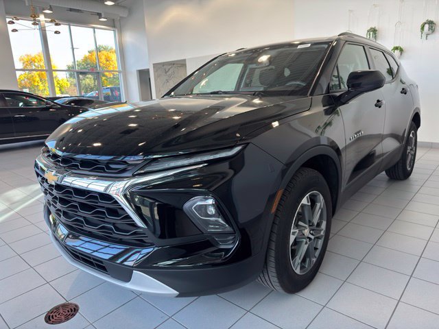 Certified 2024 Chevrolet Blazer LT w/ Convenience Package AWD/4WD image 35