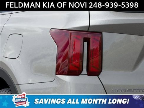 New 2026 Kia Sorento S FWD image 11
