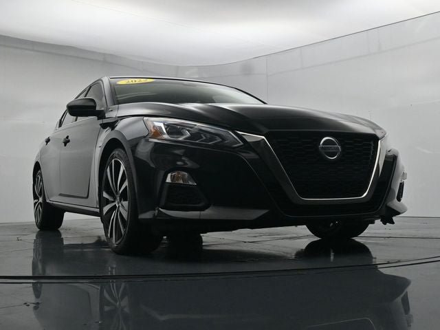 Used 2022 Nissan Altima 2.5 SR AWD/4WD image 31
