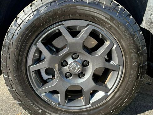 Used 2023 Honda Pilot TrailSport image 32