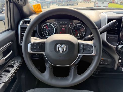 Used 2026 RAM 2500 Big Horn AWD/4WD image 11